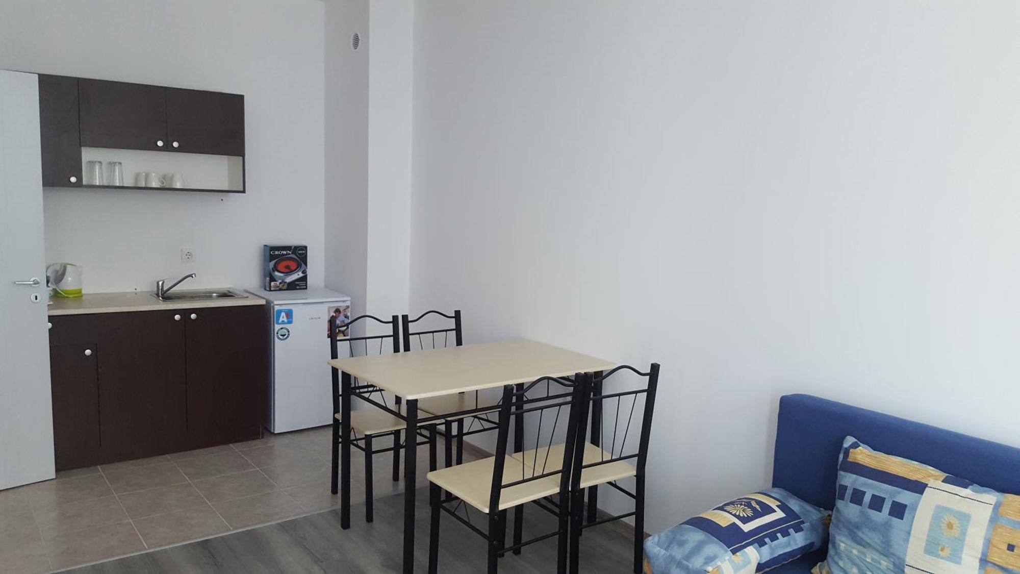 Blue Bay Palace Apart Complex Pomorie Bilik gambar