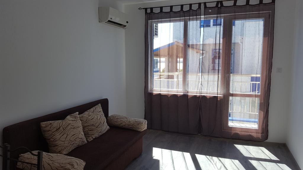 Blue Bay Palace Apart Complex Pomorie Luaran gambar