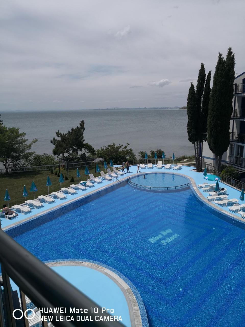 Blue Bay Palace Apart Complex Pomorie Luaran gambar