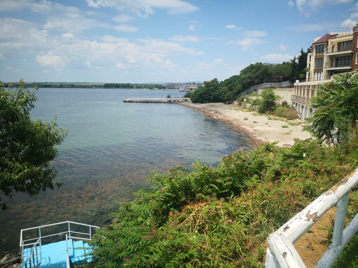 Blue Bay Palace Apart Complex Pomorie Luaran gambar